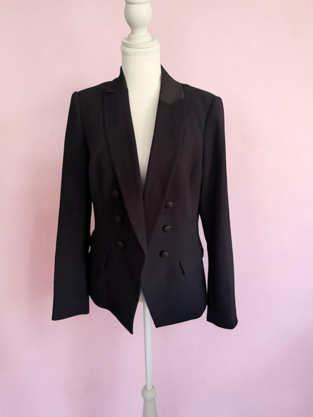 WHITE HOUSE BLACK MARKET Black Buttoned Blazer Jacket Size 8
